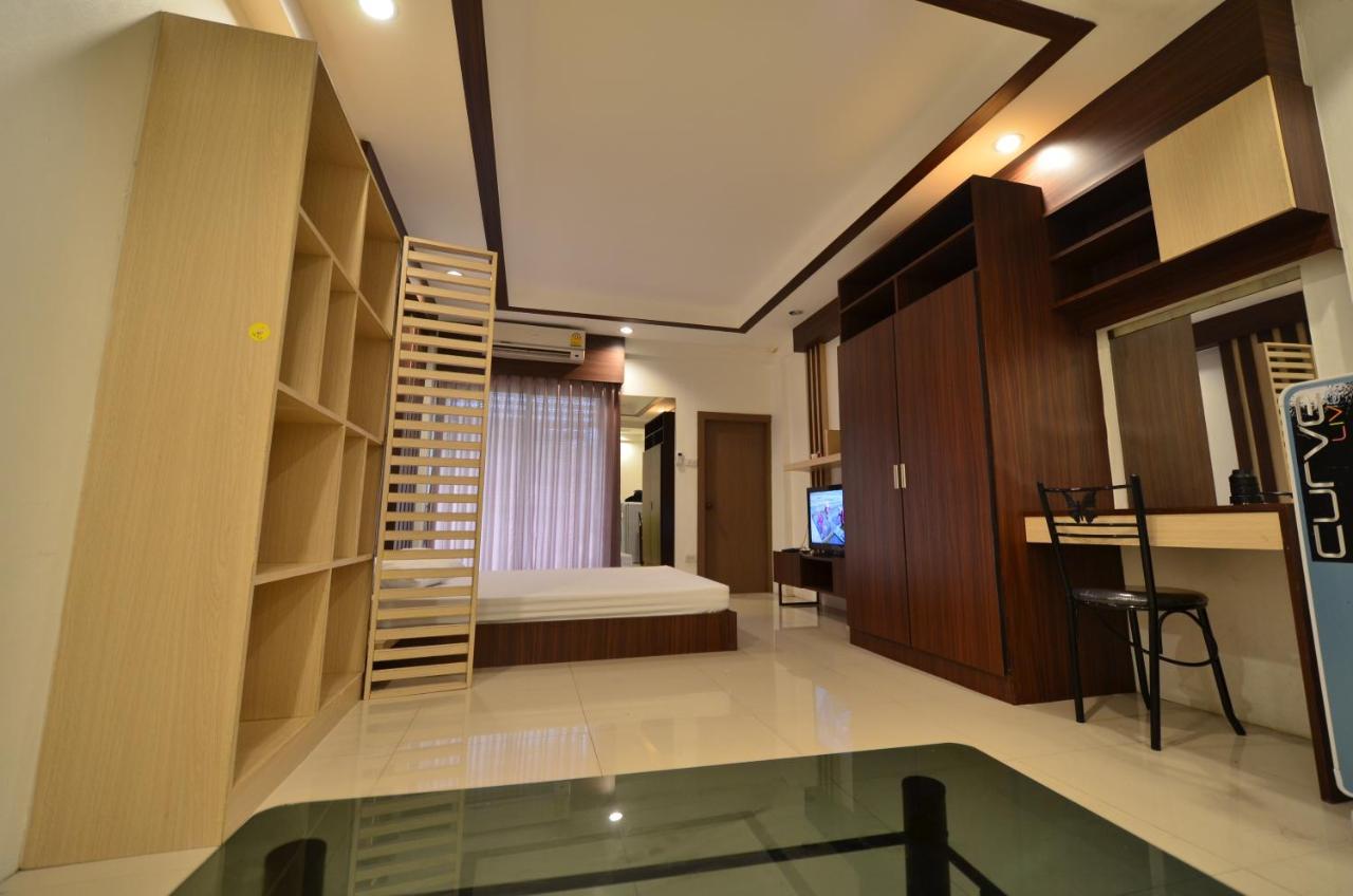 Ze Residence Bangkok Exterior photo